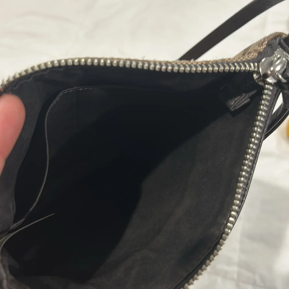 Coach crossbody purse - Picture 3 of 4